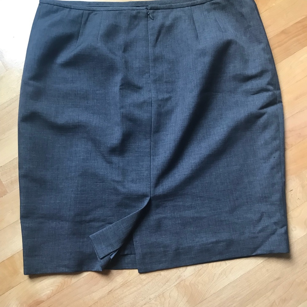 Pencil work skirt